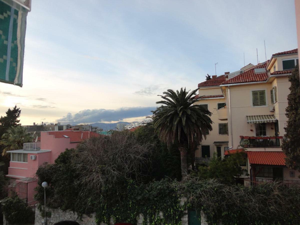 Apartment Kapo Split Exterior photo